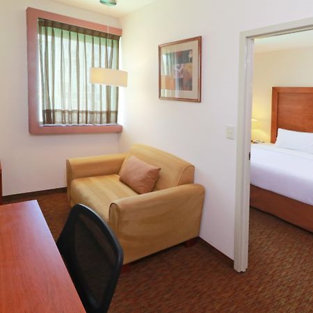 Staybridge Suites Queretaro By Ihg El Salitre Exterior foto