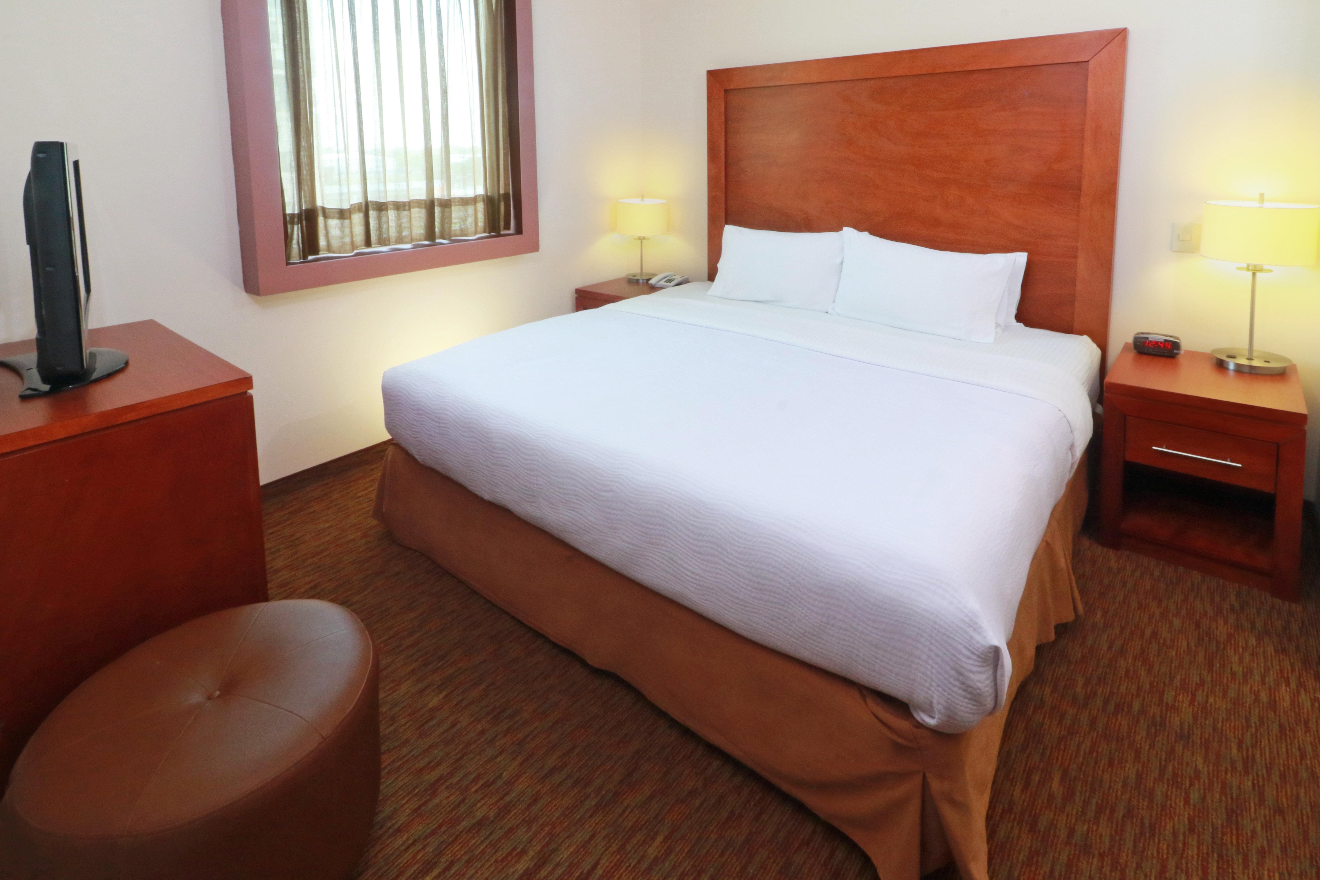 Staybridge Suites Queretaro By Ihg El Salitre Exterior foto