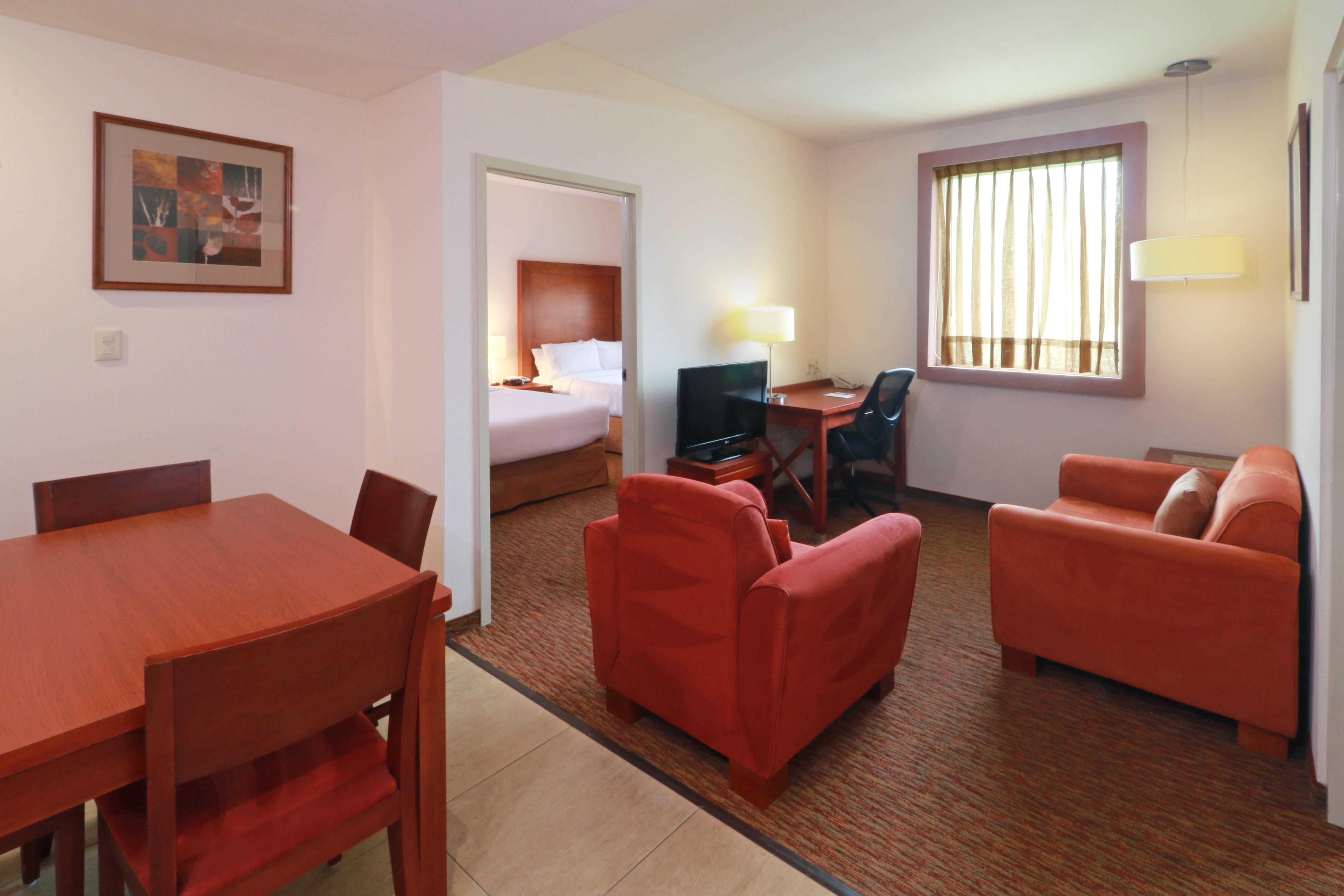 Staybridge Suites Queretaro By Ihg El Salitre Exterior foto