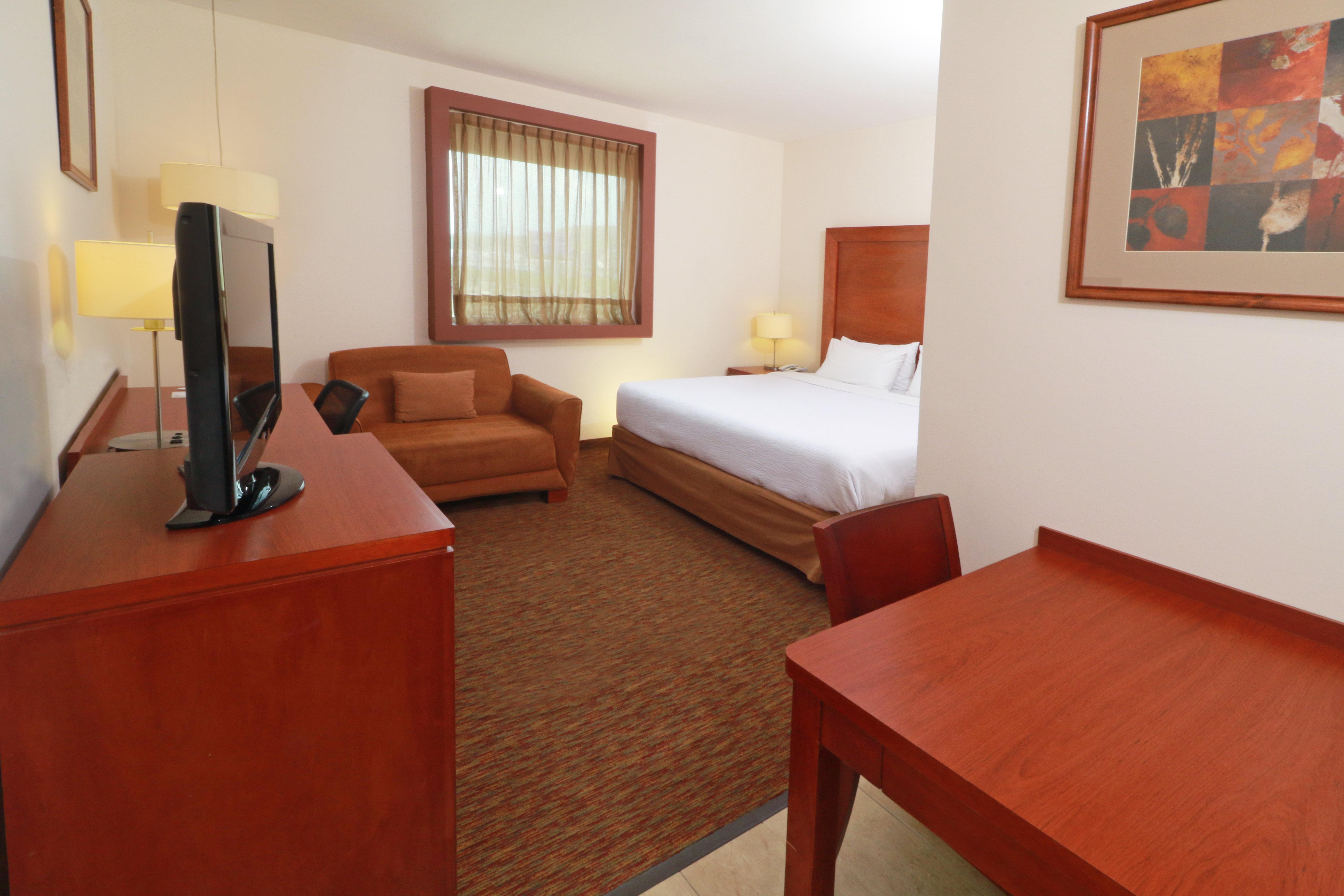 Staybridge Suites Queretaro By Ihg El Salitre Exterior foto