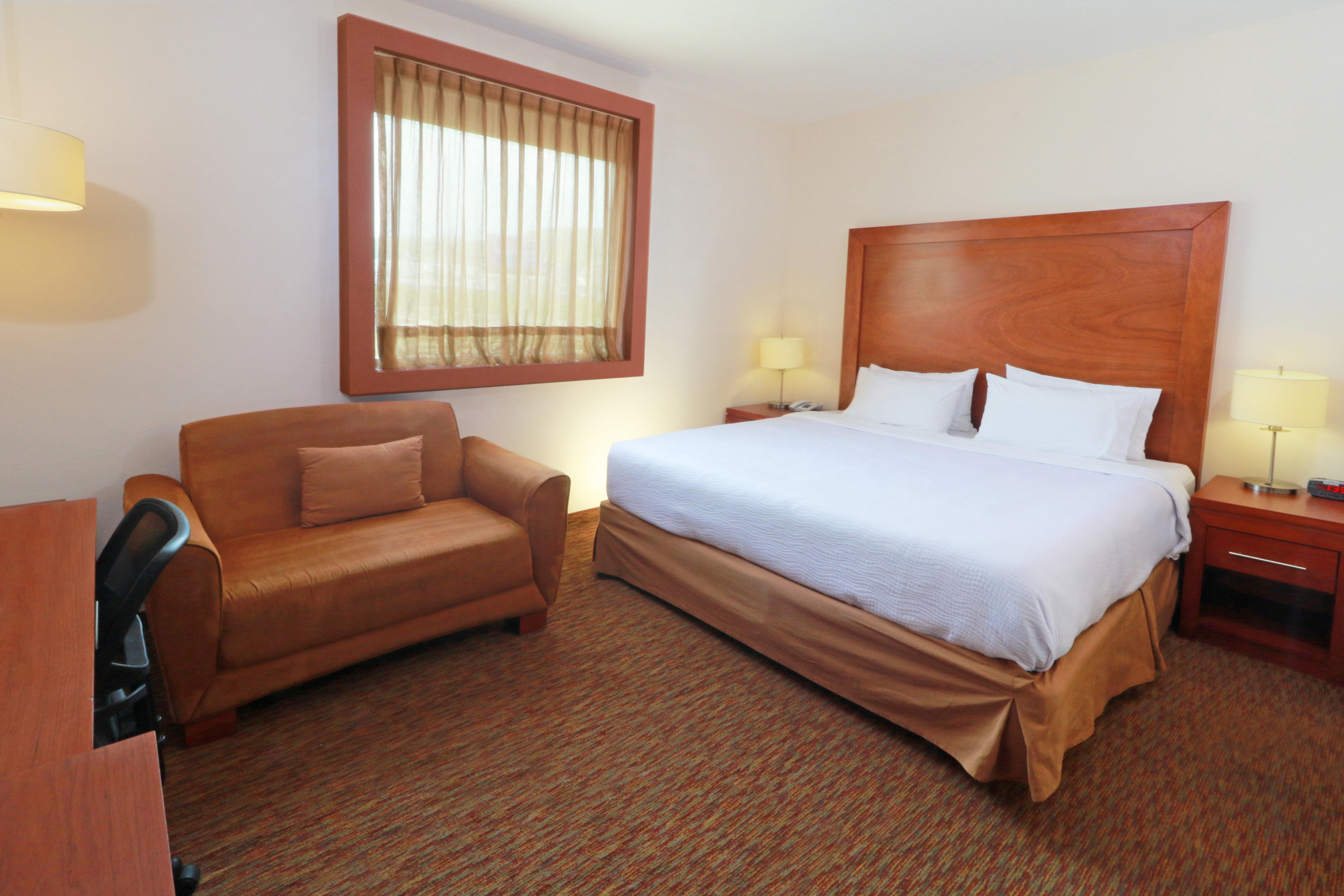 Staybridge Suites Queretaro By Ihg El Salitre Exterior foto