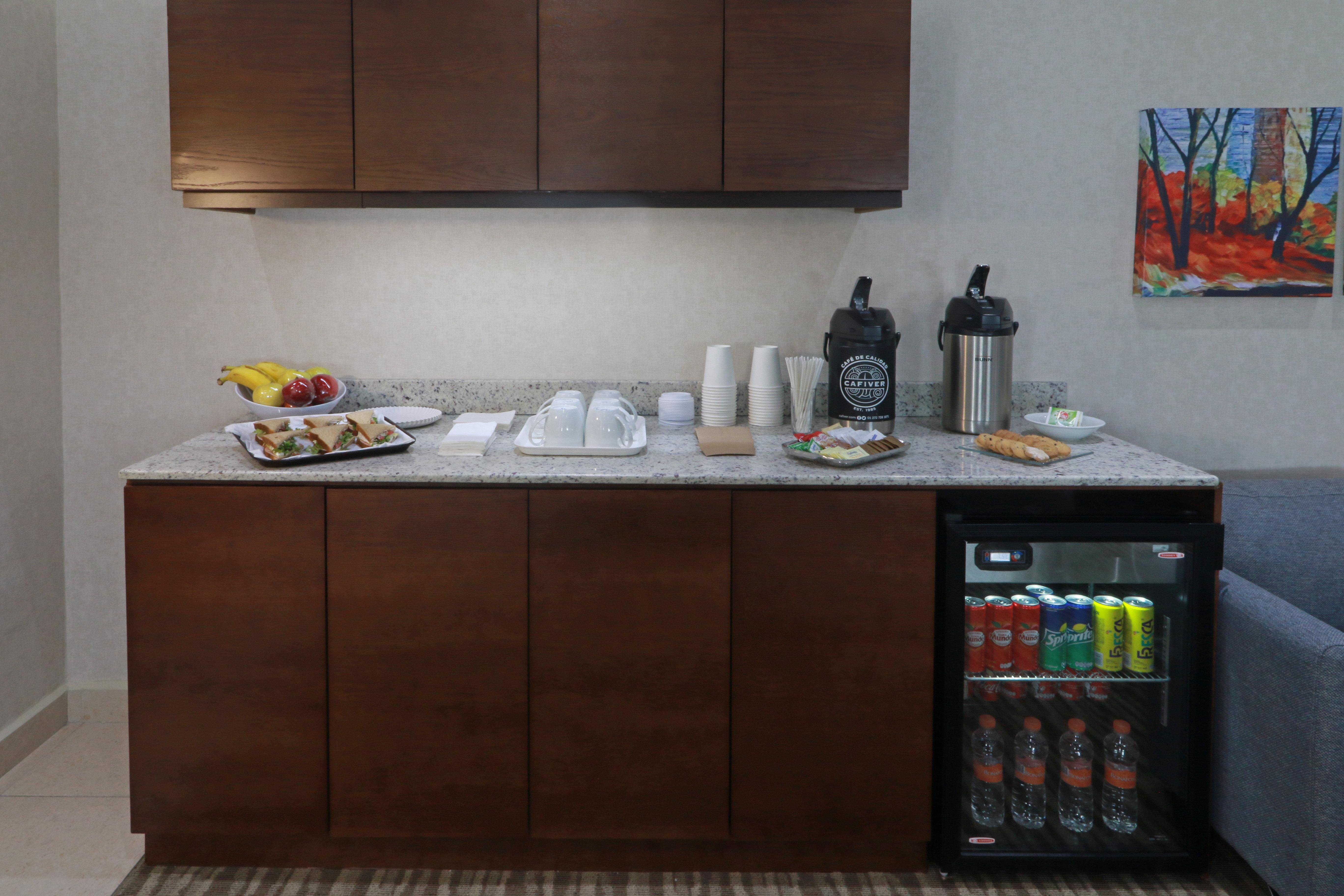 Staybridge Suites Queretaro By Ihg El Salitre Exterior foto
